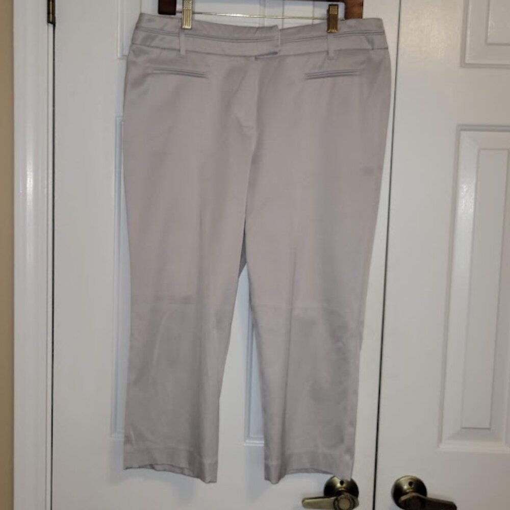 Zac & Rachel Light Gray Stretch Capri Cropped Pants Size 12
